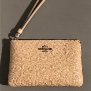 Coach Corner Zip Wristlet